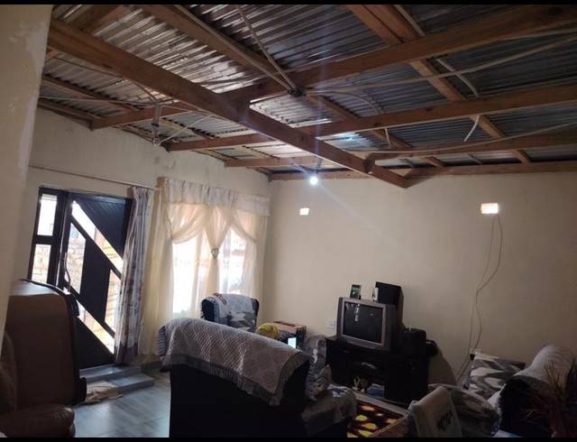 2 BEDROOM HOUSE FOR SALE IN LENASIA EXT 2